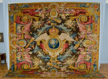 Dokumentasi museum Louis XV Savonnerie Carpet with Royal Arms. manufacturer: Royal Savonnerie Manufactory, Chaillot Workshops (French, est. 1627); designed by: Pierre Josse Perrot (French).