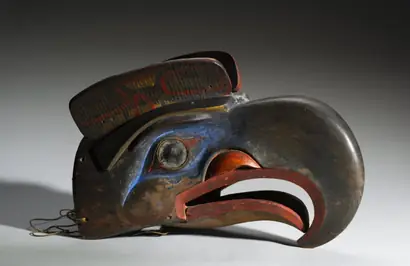 Dokumentasi museum Mask: Eagle. Nama pembuat belum tercantum pada daftar atribusi museum.