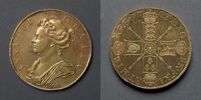 Dokumentasi museum Five Guineas: Anne (obverse); Shields and rose (reverse). Nama pembuat belum tercantum pada daftar atribusi museum.