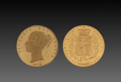 Dokumentasi museum Sovereign: Victoria (obverse); Shield of Arms (reverse). design by: William Wyon (British, 1795–1851).