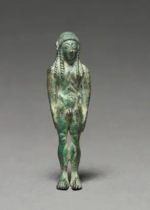 Dokumentasi museum Statuette of a Kouros. Nama pembuat belum tercantum pada daftar atribusi museum.