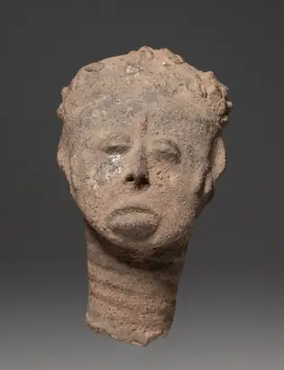 Dokumentasi museum Figure . Nama pembuat belum tercantum pada daftar atribusi museum.