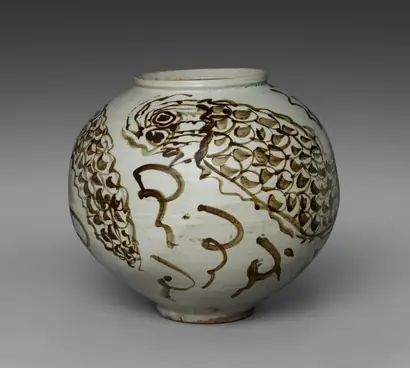 Dokumentasi museum Jar with Dragon and Clouds Design. Nama pembuat belum tercantum pada daftar atribusi museum.