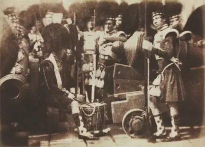 Dokumentasi museum Scots Guards at Edinburgh Castle. David Octavius Hill (British, 1802–1870); and: Robert Adamson (British, 1821–1848).
