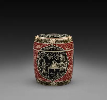 Dokumentasi museum Miniature Garden Seat. Nama pembuat belum tercantum pada daftar atribusi museum.