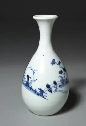 Dokumentasi museum Sake Bottle. Nama pembuat belum tercantum pada daftar atribusi museum.
