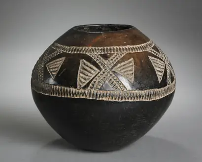 Dokumentasi museum Pot. Nama pembuat belum tercantum pada daftar atribusi museum.