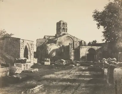 Dokumentasi museum Saint-Honorat, Prés d'Arles. Édouard Baldus (French, 1813–1889).
