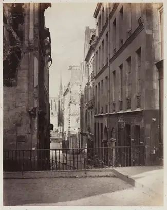 Dokumentasi museum Rue Jean-de-Beauvais. Vue prise de la rue des Écoles vers la boulevard Saint-Germain, en travaux. Charles Marville (French, 1813–1879).
