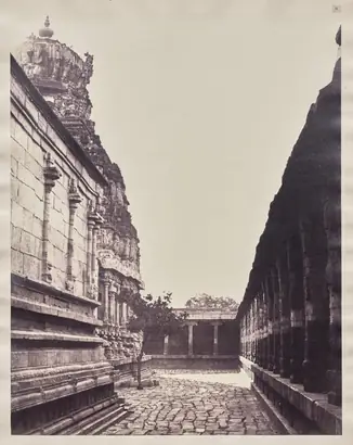 Dokumentasi museum Perumal Temple Vimana from Corner of Court, Madurai. Captain Linnaeus Tripe (British, 1822–1902).