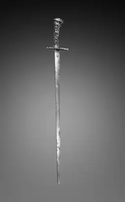 Dokumentasi museum Hunting Sword. Nama pembuat belum tercantum pada daftar atribusi museum.