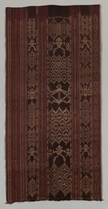 Dokumentasi museum Mandaya ikat textile (dagmay). Nama pembuat belum tercantum pada daftar atribusi museum.